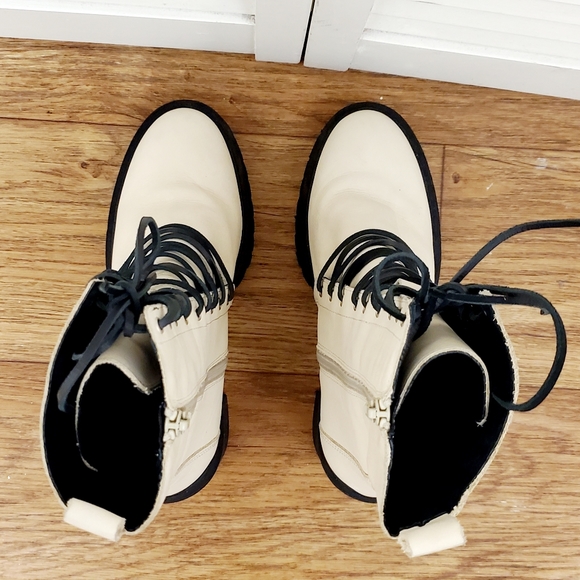 🌼SOLD! Free People Dylan Lace-Up Leather Combat Boots. 8/38. Off-White - Picture 9 of 14